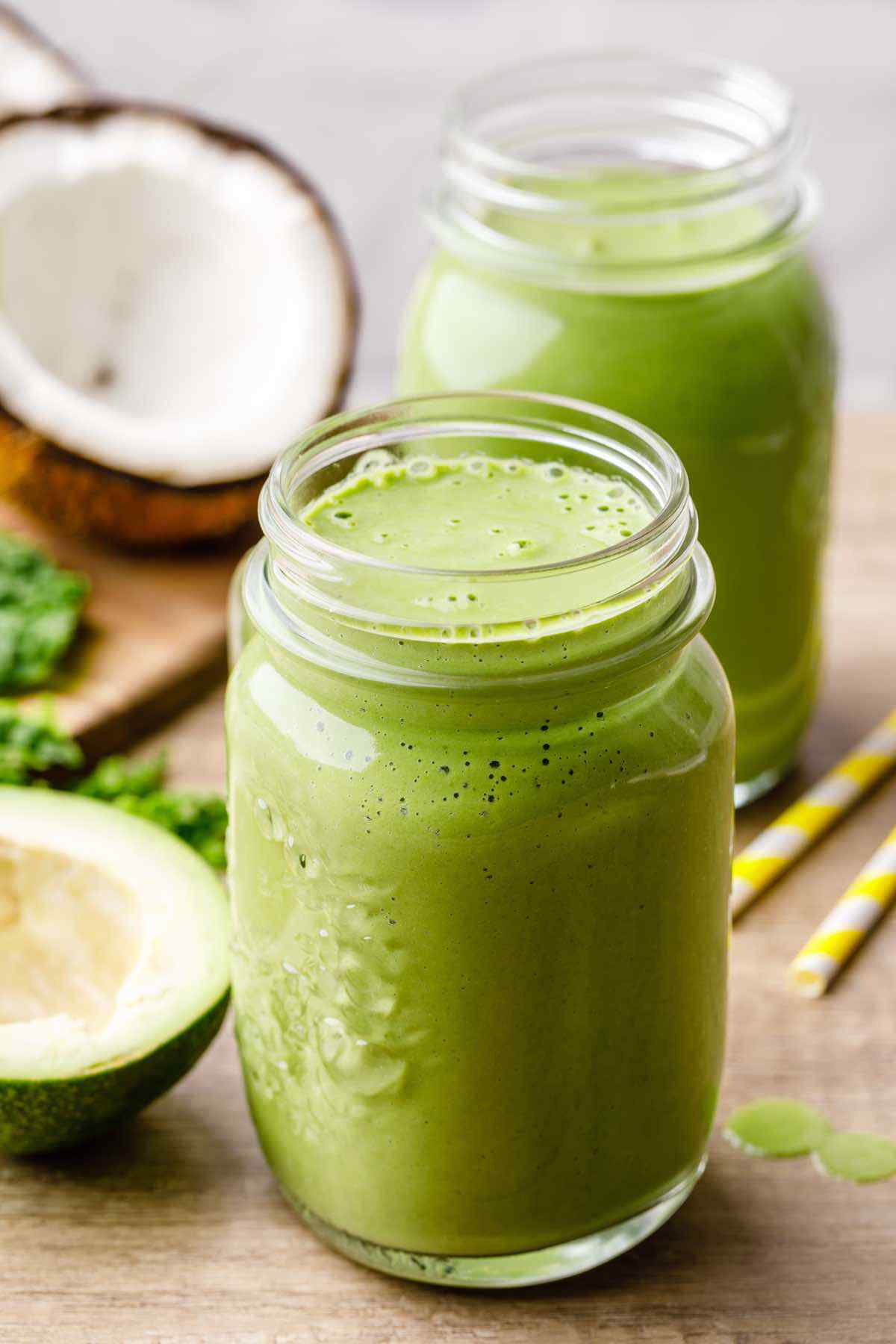 Kale Avocado Smoothie