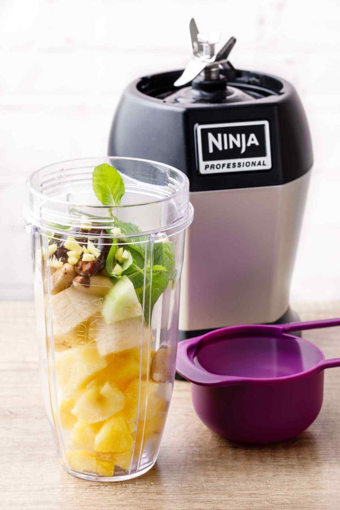 The Best Cucumber Pineapple Detox Smoothie (Try this!) Blender Balance