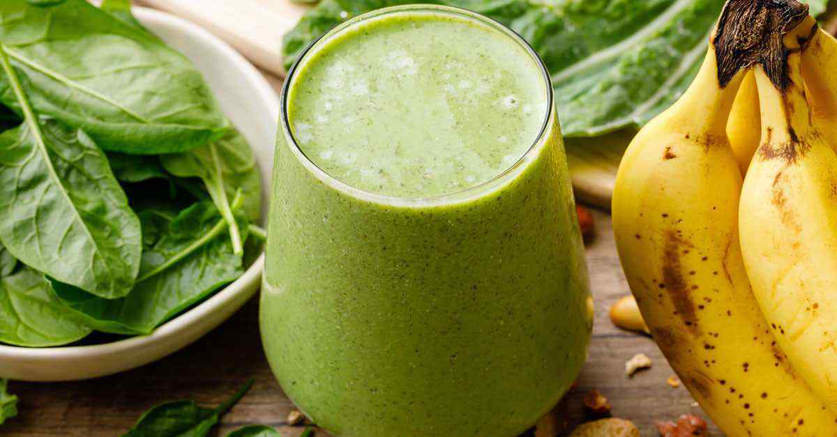 EnergyPacked Kale and Spinach Green Smoothie Nutrition in a Glass