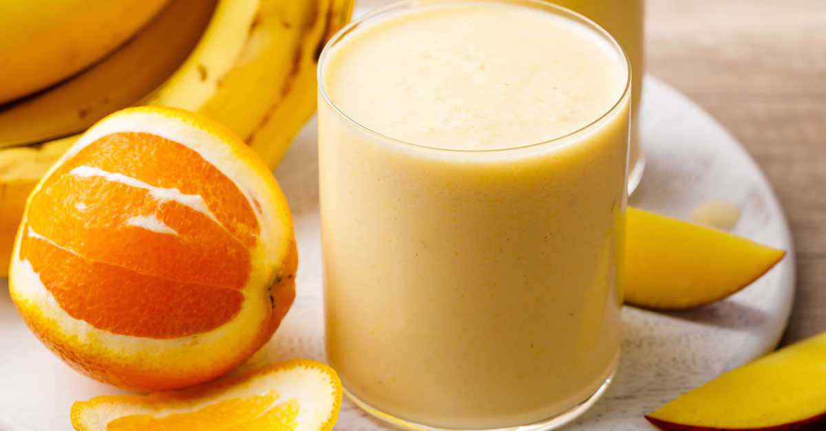 ProteinPacked Orange Smoothie (Tastes Like a Creamsicle!) Blender